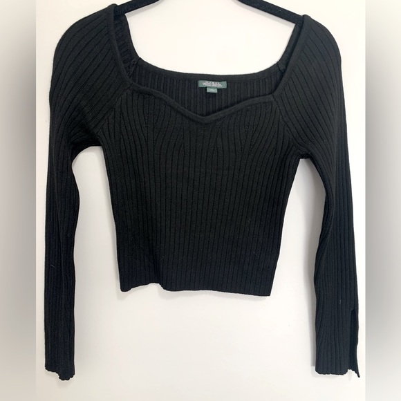 Sweaters - Cropped fitted black sweater. Women’s size XS. NWOT